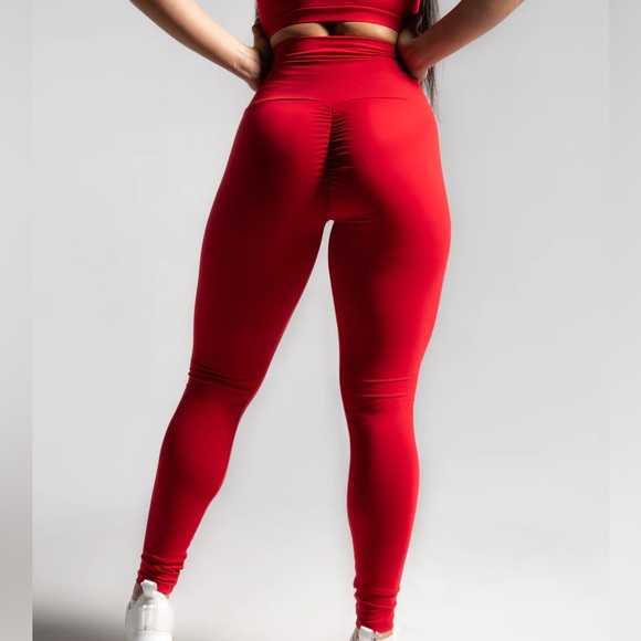 LYFTLYFE scrunch leggings | size XS - Picture 2 of 7